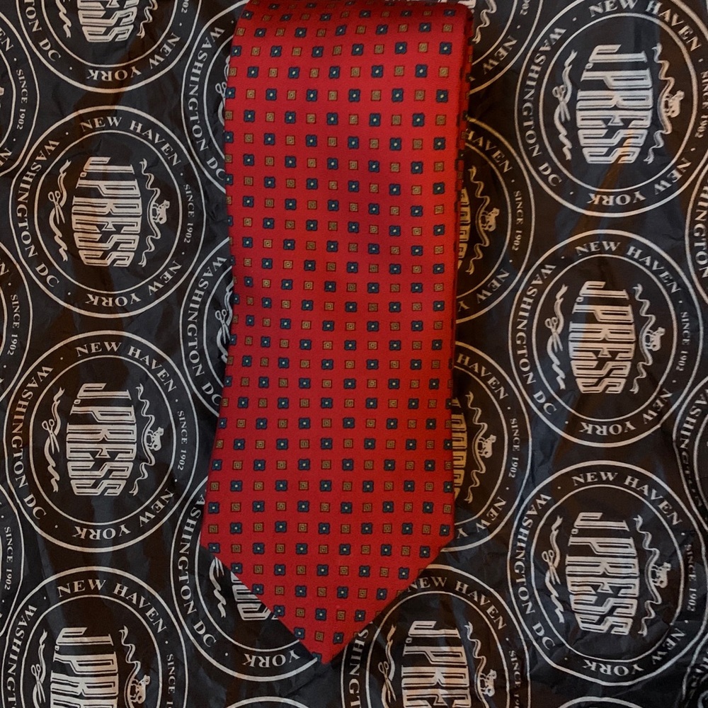 Silk tie